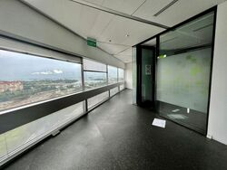 Gateway West (D7), Office #588084741